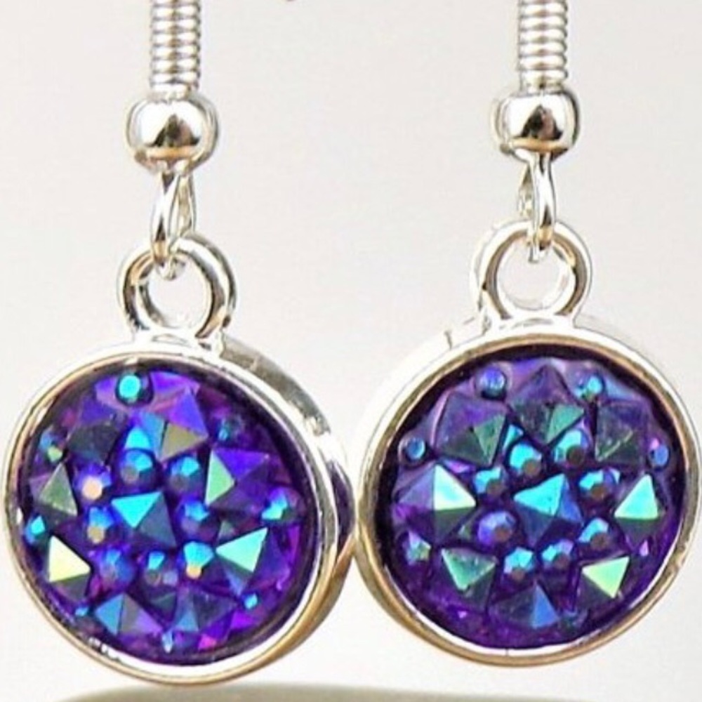 NEW Purple Round Faceted Charm Earrings